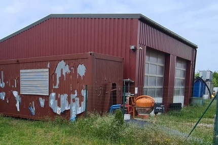 Gewerbeobjekt mit Büro und Lager in Merseburg auf 6700 m² Grund