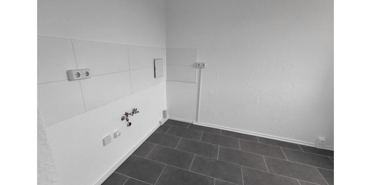 Etagenwohnung Südliches Anhalt - 3 Zimmer, 61 m&sup2;, 304&euro; | Angebot:25484105