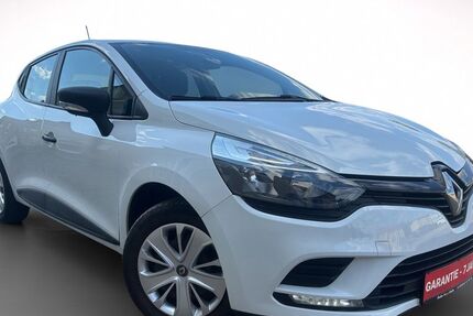 Renault Clio 89.431 km 9.880 &euro; Halle (Saale) 06128