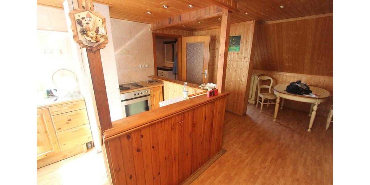 Mehrfamilienhaus, Wohnhaus Halle (Saale) Dölau - 11 Zimmer, 237 m&sup2;, 495.000&euro; | Angebot:27055306