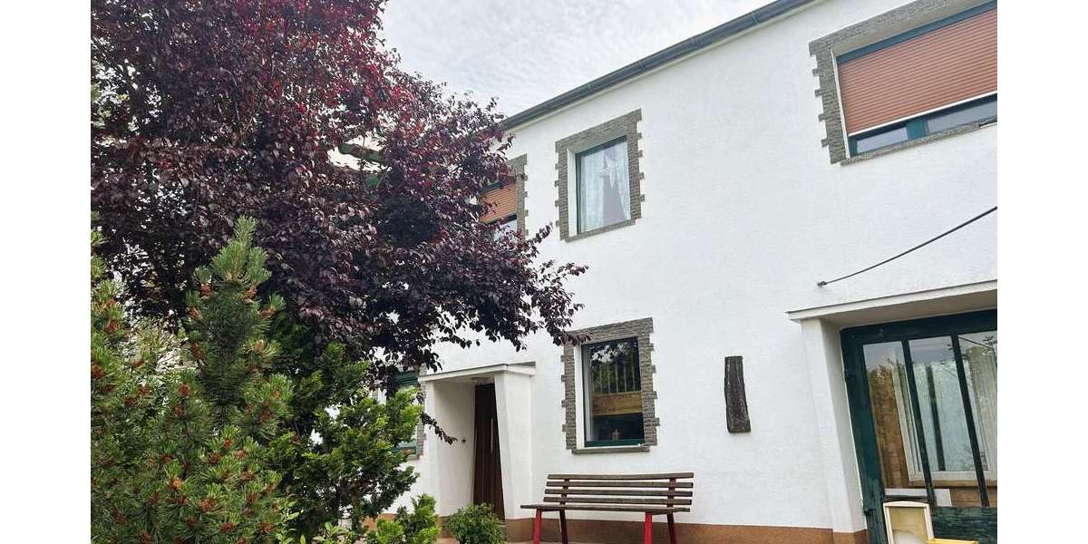 Einfamilienhaus Petersberg - 5.5 Zimmer, 140 m&sup2;, 265.000&euro; | Angebot:26882100