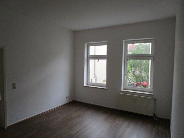 Dachgeschoßwohnung Halle (Saale) - 3 Zimmer, 61 m&sup2;, 700&euro; | Angebot:26019099