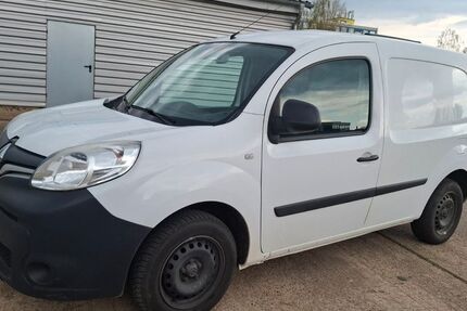Renault Kangoo 207.956 km 4.299 &euro; Halle 06116
