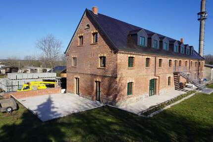 Wohnung zum Mieten in Schkeuditz 1.400 € 140 m² 3 zimmer