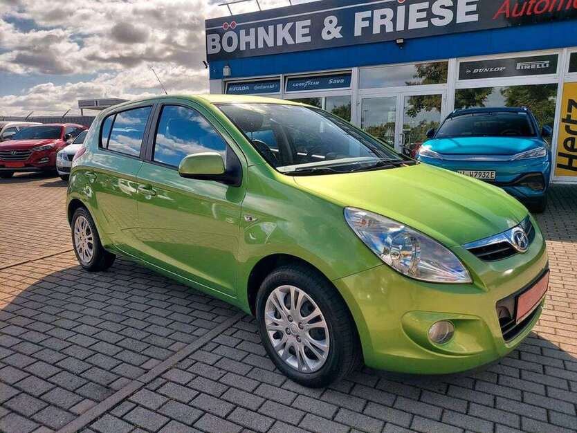 Hyundai i20 140.000 km 2.799 € Leipzig 04319