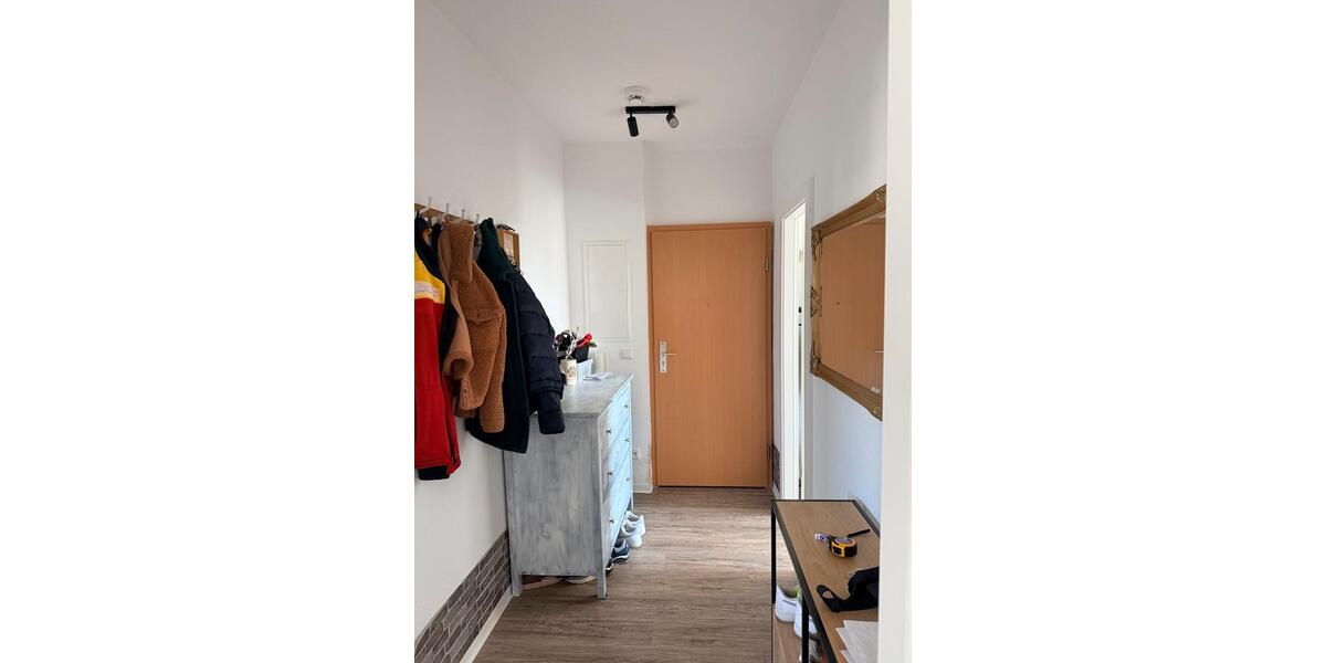 Dachgeschoßwohnung Schkeuditz - 3 Zimmer, 67 m&sup2;, 781&euro; | Angebot:25840919