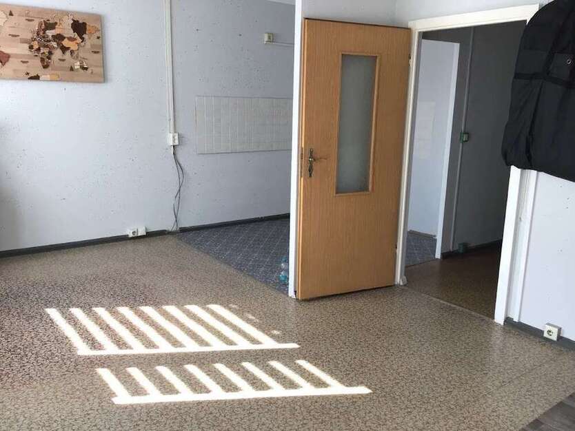 Wohnung zum Mieten in Halle (Saale) 264,79 € 57.19 m²