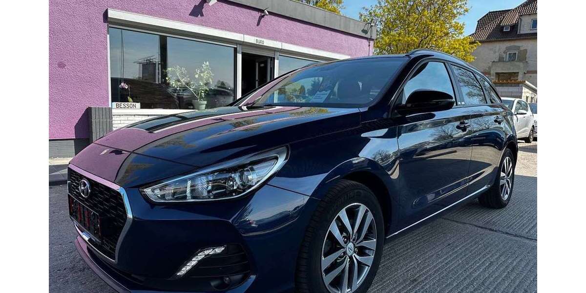 Hyundai i30 98.191 km 14.880 &euro; Kabelsketal OT Gröbers 06184