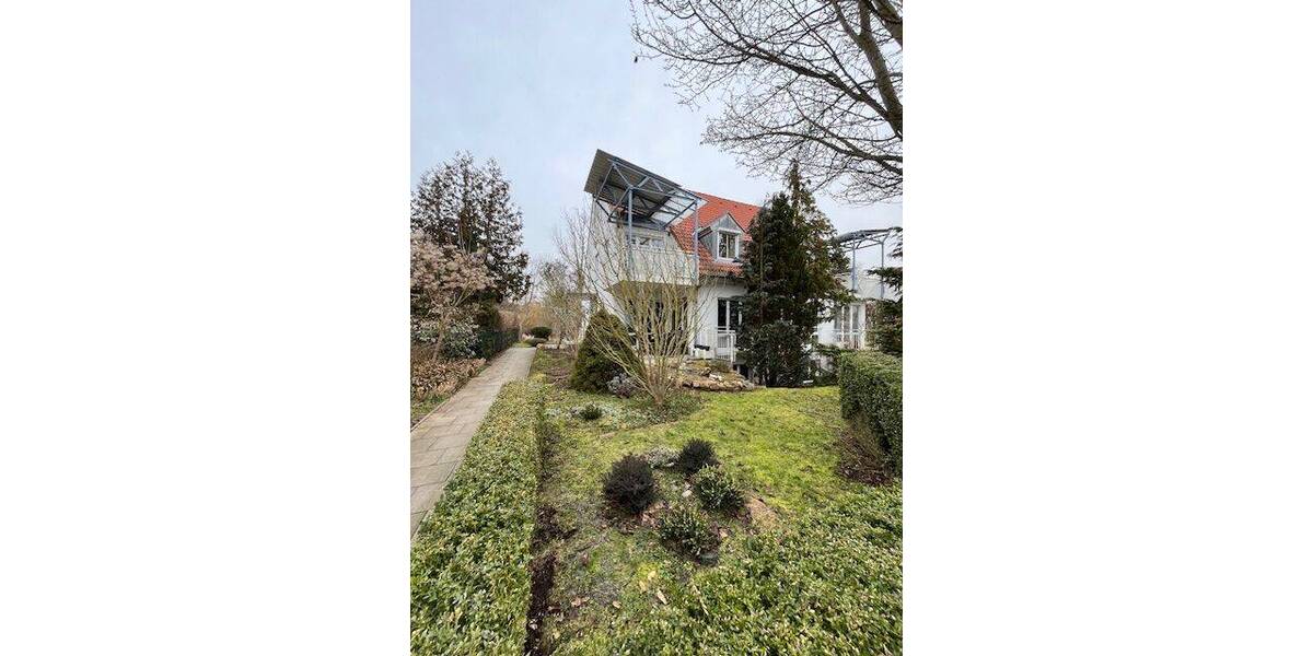 Doppelhaushälfte Halle (Saale) Seeben - 7 Zimmer, 147 m&sup2;, 300.000&euro; | Angebot:26572574