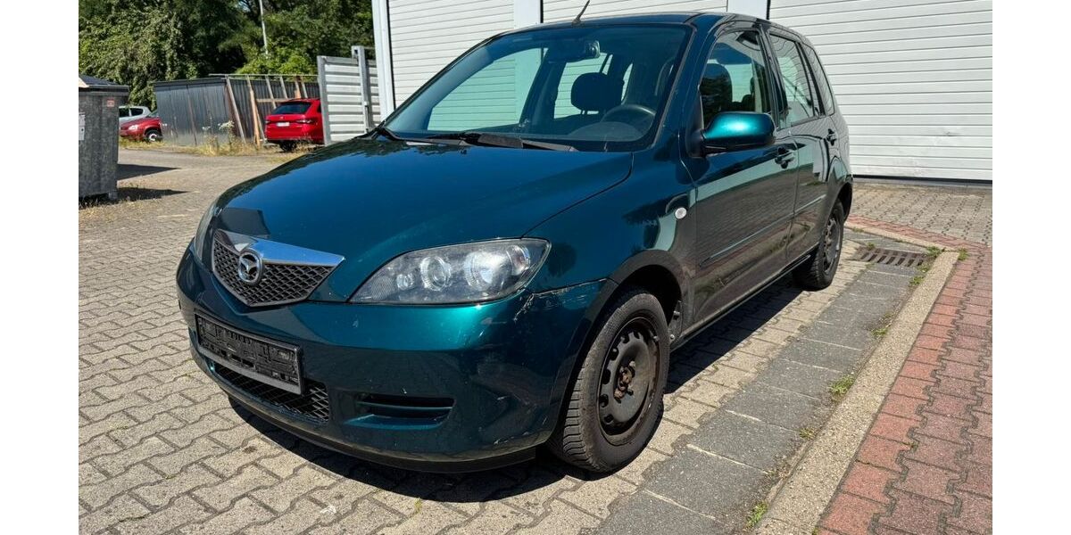 Mazda 2 247.945 km 999 &euro; Bitterfeld - Wolfen 06766