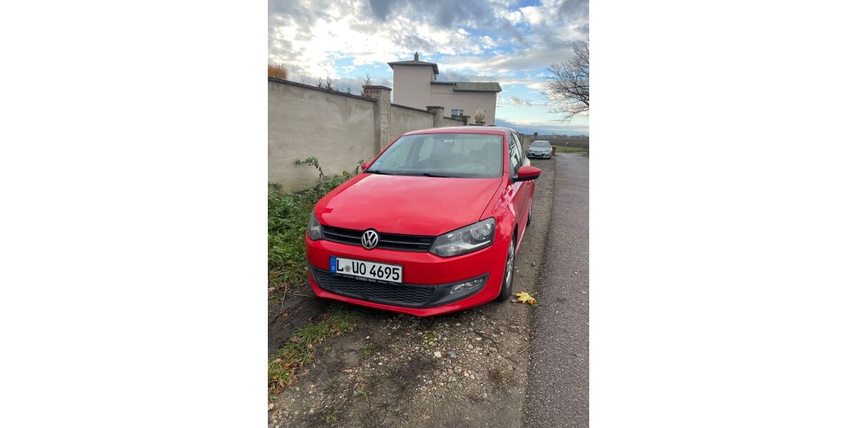 VW Polo 160.000 km 3.999 &euro; Kabelsketal 06184