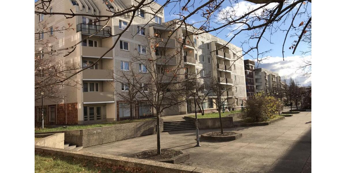 Etagenwohnung Halle (Saale) Silberhöhe - 2 Zimmer, 69 m&sup2;, 379&euro; | Angebot:24974664
