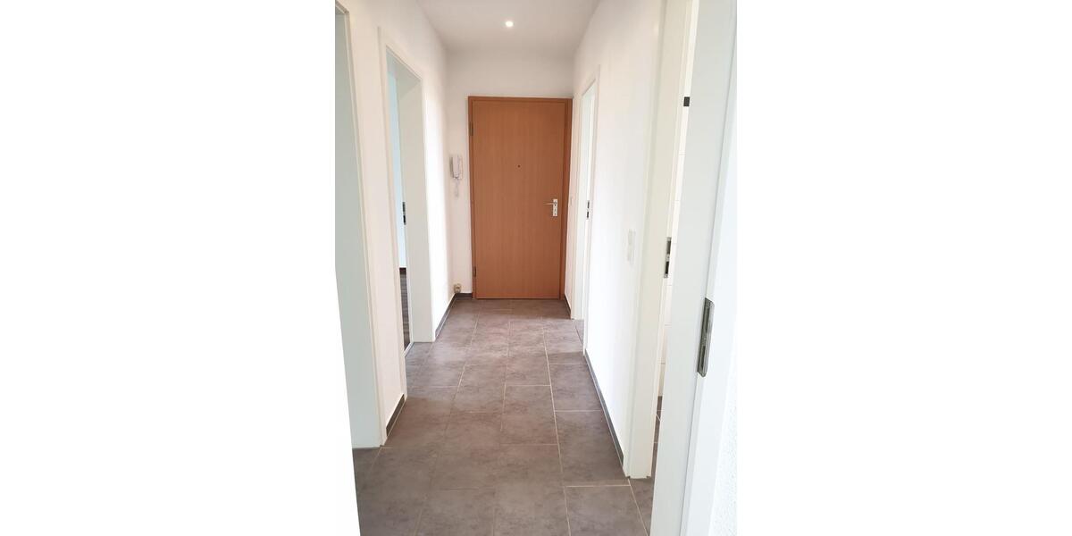 Etagenwohnung Halle (Saale) Silberhöhe - 3 Zimmer, 61 m&sup2;, 115.000&euro; | Angebot:26795605