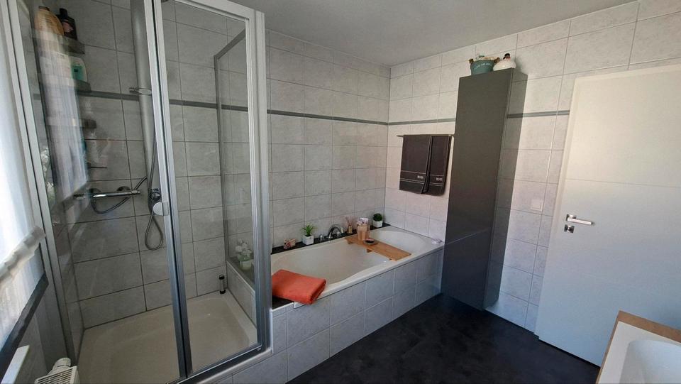 Doppelhaushälfte Schkopau - 6 Zimmer, 166 m&sup2;, 445.000&euro; | Angebot:26269396