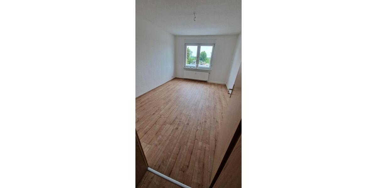 Etagenwohnung Schkeuditz - 3 Zimmer, 60 m&sup2;, 600&euro; | Angebot:24740210