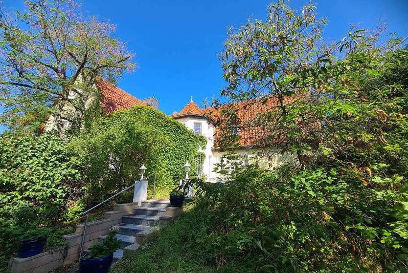 Büro in Merseburg 850.000 € 405 m²