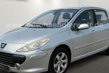 Peugeot 307 207.652 km 899 &euro; Brehna 06796