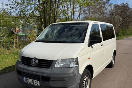 VW T5 Transporter 249.068 km 4.500 &euro; Halle 06132
