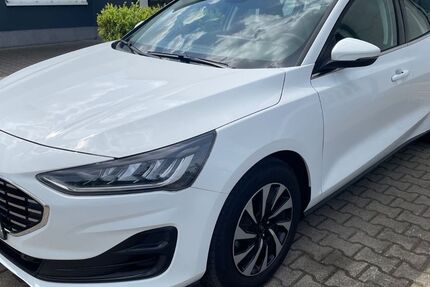 Ford Focus 29.998 km 19.100 &euro; Leuna 06237