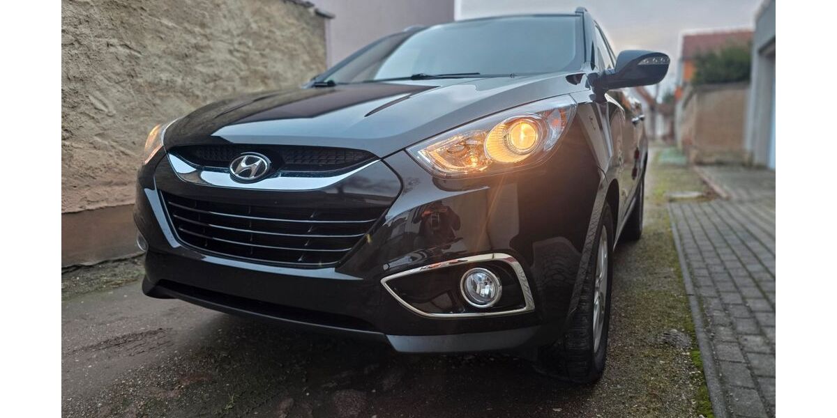 Hyundai ix35 55.550 km 10.500 &euro; Gröbzig 06388
