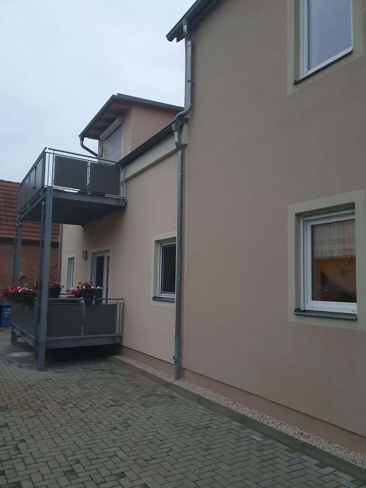 Wohnung zum Kaufen in Bad Lauchstädt 160.000 € 89 m²