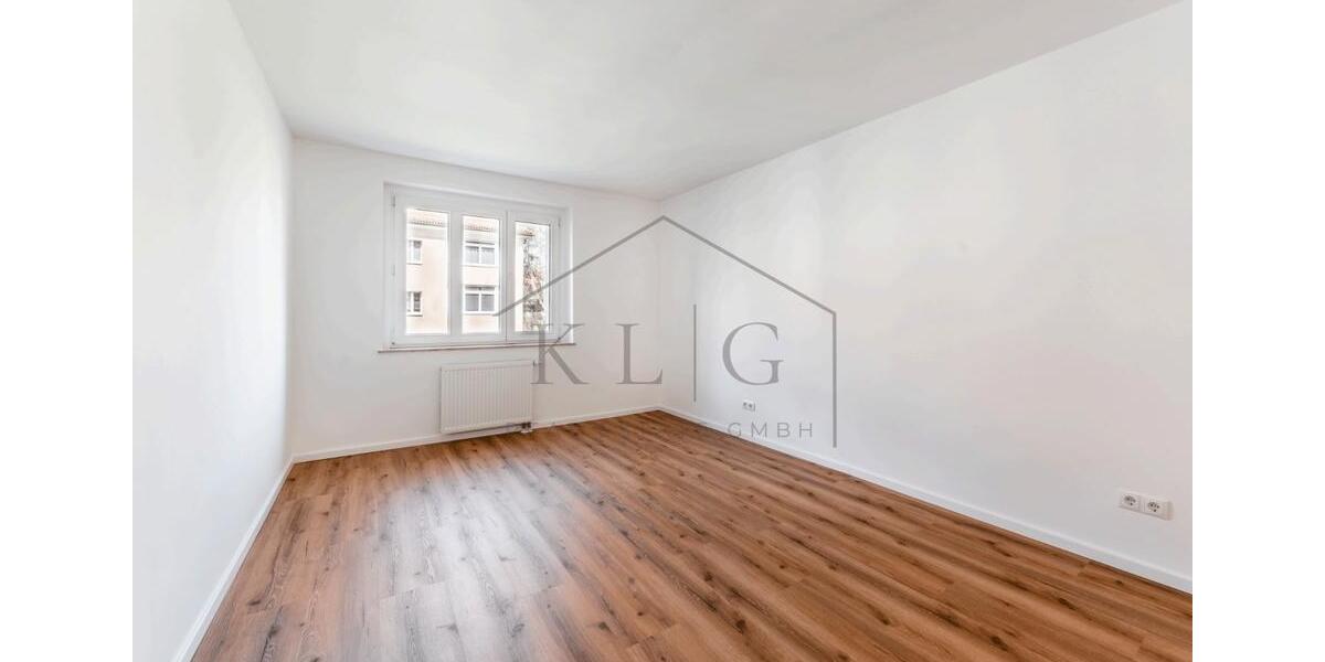 Etagenwohnung Halle (Saale) Damaschkestraße - 4 Zimmer, 93 m&sup2;, 1.100&euro; | Angebot:26195837