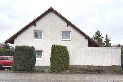 Haus Merseburg - 3 Zimmer, 105 m&sup2;, 210.000&euro; | Angebot:26105625