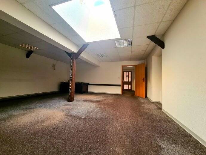 Gewerbeobjekt Köthen - 4 Zimmer, 130 m&sup2;, 500&euro; | Angebot:25728166