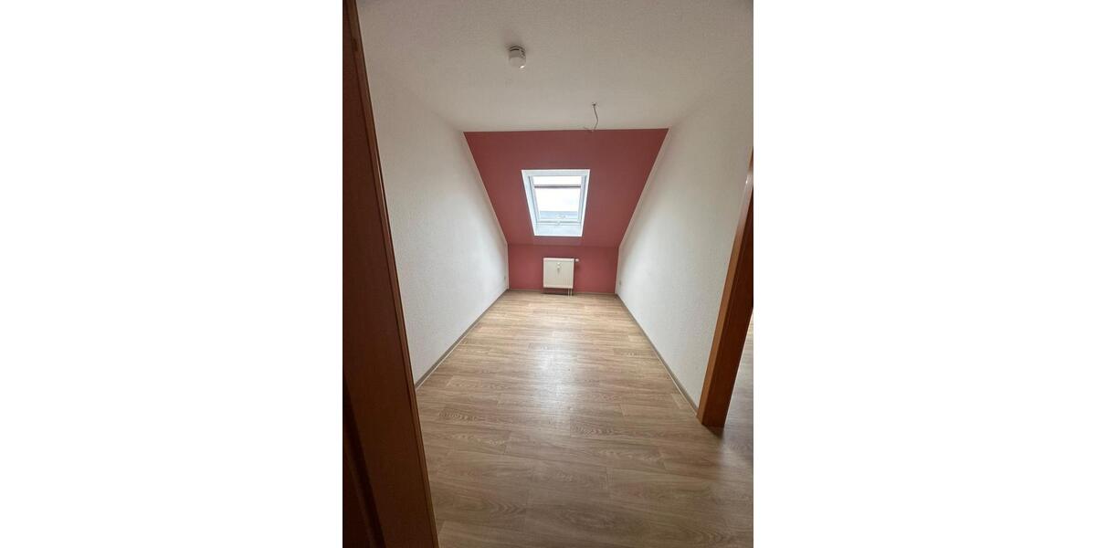 Maisonettenwohnung Eisleben (Lutherstadt) - 4 Zimmer, 87 m&sup2;, 522&euro; | Angebot:25143356