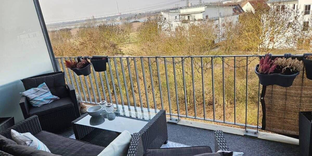 Etagenwohnung Halle Büschdorf - 3 Zimmer, 79 m&sup2;, 237.000&euro; | Angebot:26161966