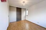Großes Reiheneckhaus: fast 200m² auf vier Ebenen + Garten + Garage für die ganze Familie