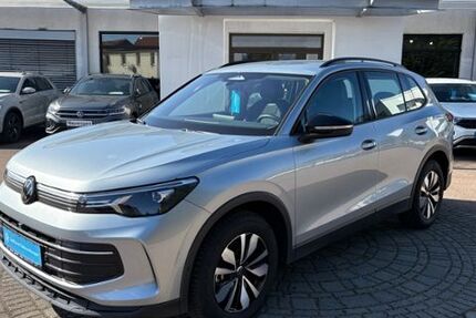 VW Tiguan 12.974 km 37.988 &euro; Südliches Anhalt OT Görzig 06369