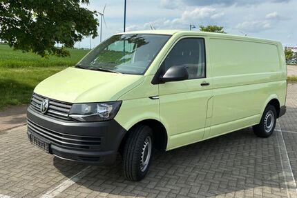VW T6 Transporter 315.000 km 10.500 &euro; Bitterfeld-Wofen 06766
