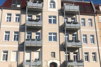 Moderne 3-Raum-Wohnung im Dachgeschoss 3 zimmer