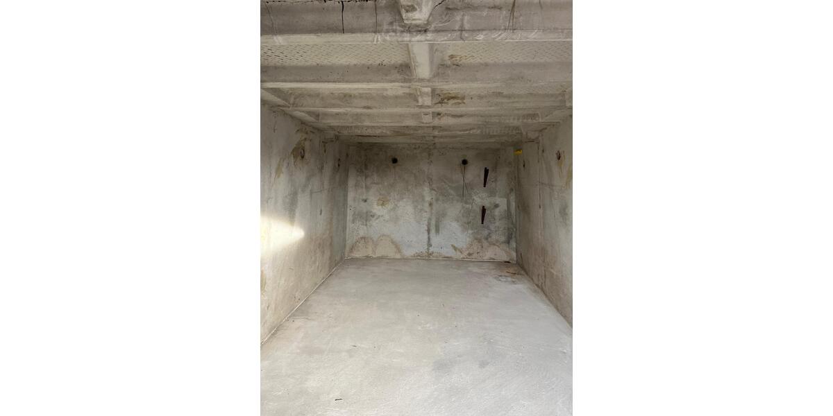 Garagen / Stellplätze Halle (Saale) Nietleben - 79&euro; | Angebot:22691601