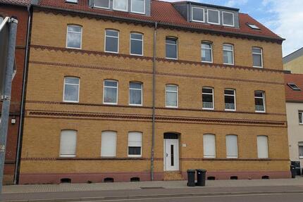 Wohnung Bitterfeld-Wolfen Bitterfeld - 2 Zimmer, 69 m&sup2;, 410&euro; | Angebot:25342043