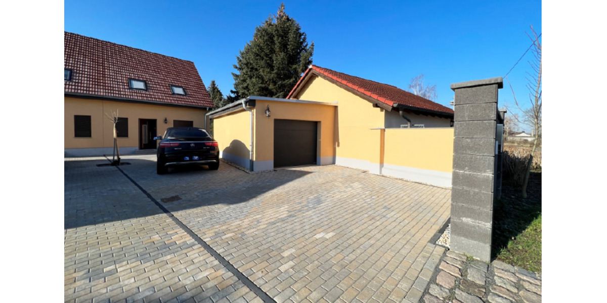 Doppelhaushälfte Schkeuditz - 4 Zimmer, 110 m&sup2;, 1.500&euro; | Angebot:25159467