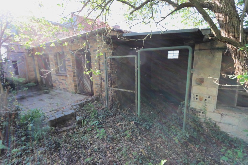 Im Herzen von Sandersdorf - 2 Familienhaus - 7 Zimmer - Garten- handwerkliches Geschick von Vorteil 6 zimmer