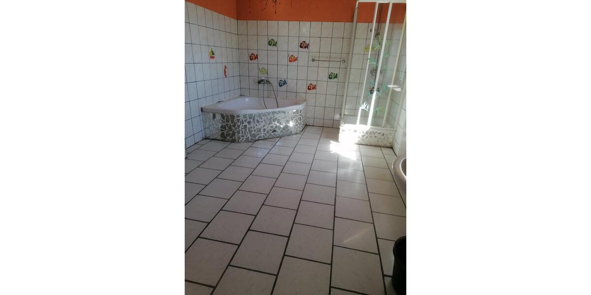 Reihenhaus Südliches Anhalt - 8 Zimmer, 66 m&sup2;, 504&euro; | Angebot:27623930