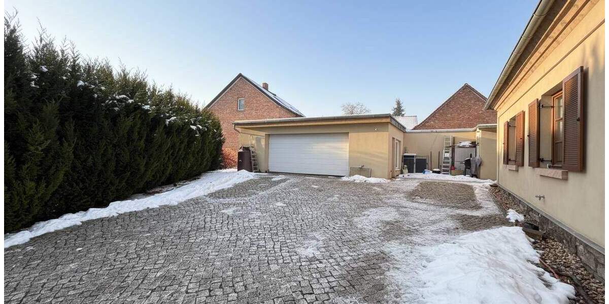 Einfamilienhaus Köthen - 6 Zimmer, 191 m&sup2;, 398.000&euro; | Angebot:25154040