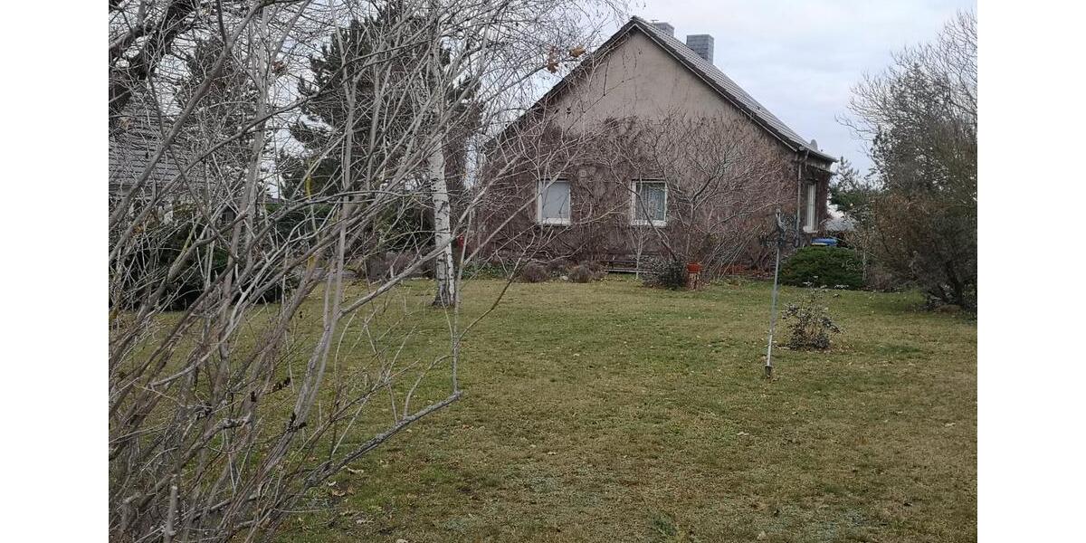 Einfamilienhaus Leuna - 5 Zimmer, 105 m&sup2;, 350.000&euro; | Angebot:24585660