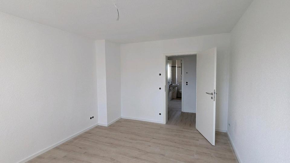 Etagenwohnung Delitzsch - 3 Zimmer, 60 m&sup2;, 570&euro; | Angebot:26253210