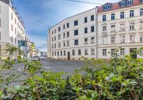 Charmante Dachgeschoss-Einheit: Vermietete 1-Zimmer Wohnung in attraktiver Lage