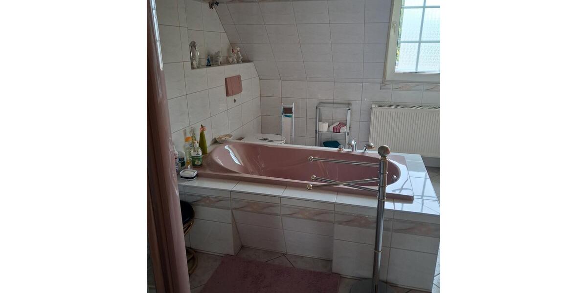 Doppelhaushälfte Farnstädt - 4 Zimmer, 114 m&sup2;, 165.000&euro; | Angebot:27096157