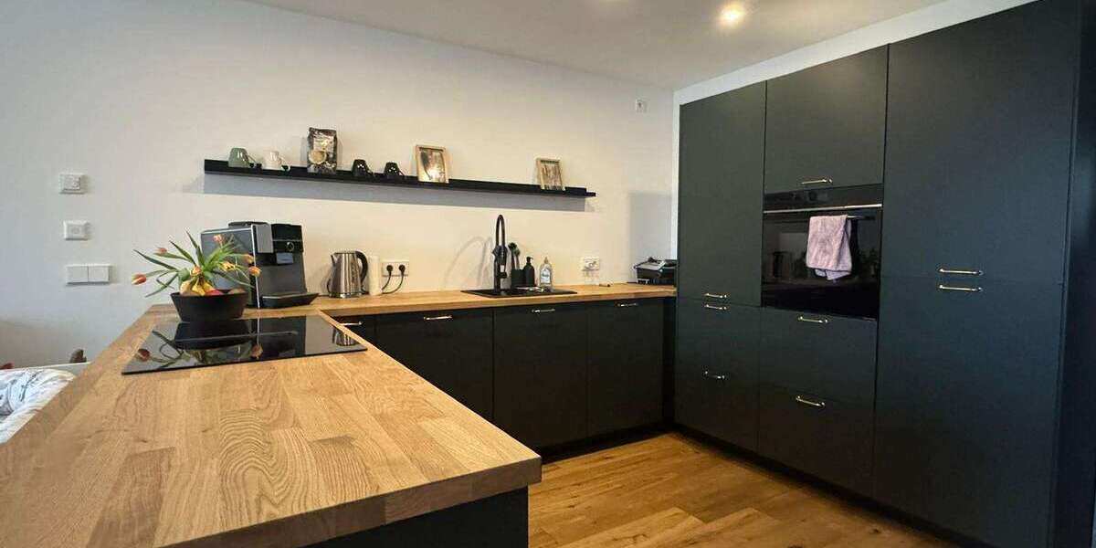 Einfamilienhaus Halle (Saale) Frohe Zukunft - 5 Zimmer, 150 m&sup2;, 1.950&euro; | Angebot:24596636