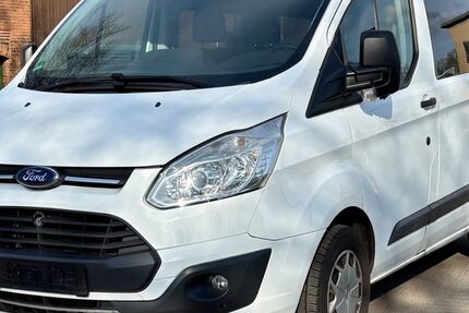 Ford Tourneo Custom 221.000 km 9.490 € Schkopau / OT Wallendorf 06258