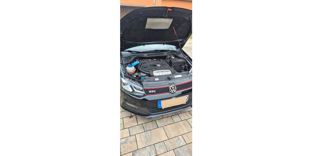 VW Polo 79.400 km 10.900 &euro; Leuna 06237