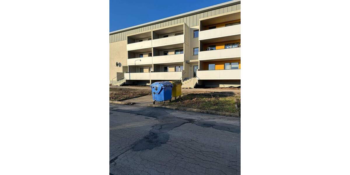 Etagenwohnung Bitterfeld-Wolfen Wolfen - 3 Zimmer, 71 m&sup2;, 521&euro; | Angebot:24649420