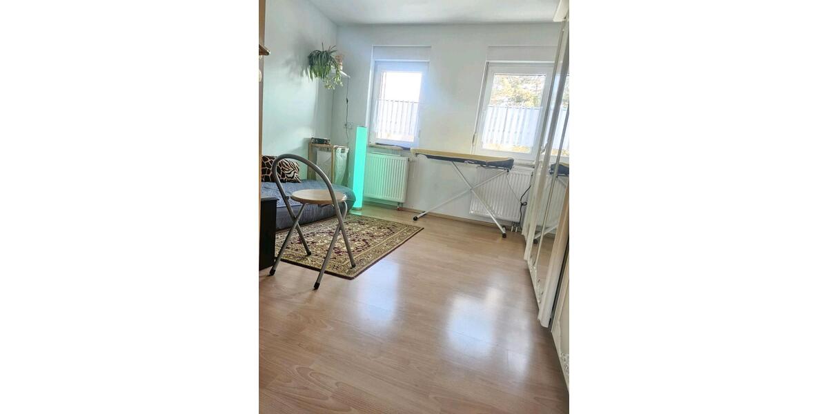 Mehrfamilienhaus, Wohnhaus Bad Lauchstädt - 7 Zimmer, 225 m&sup2;, 370.000&euro; | Angebot:25990111