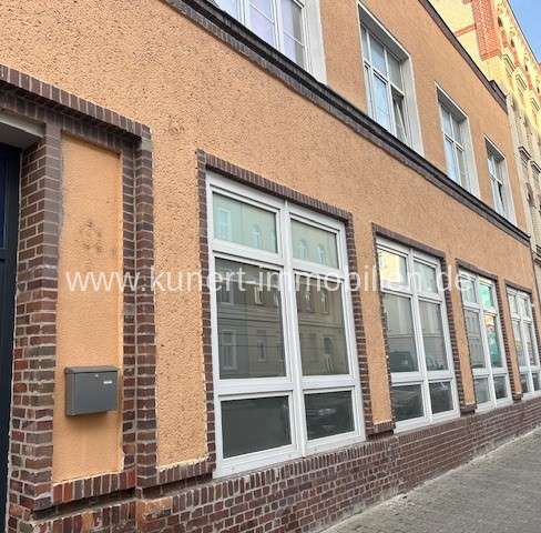 Gewerbeobjekt Halle Büschdorf - 3.000&euro; | Angebot:19223670